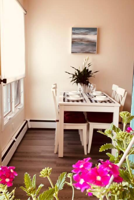 Unit #303 Mountain View 1Br In Canmore Downtown 外观 照片