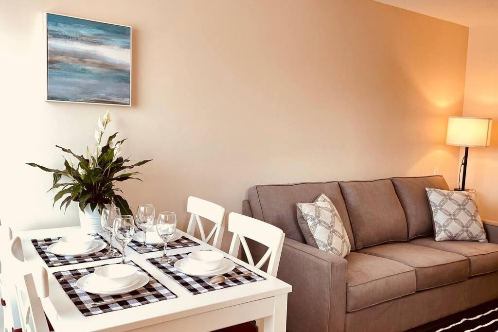 Unit #303 Mountain View 1Br In Canmore Downtown 外观 照片